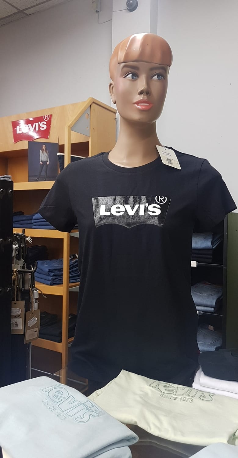Tee Shirt Levis 39,00€